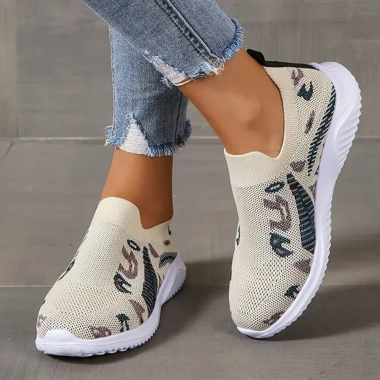 Women's Vulcanized Shoes Net Lightweight Comfortable Sports Shoes 2023 Fashion Simple Style Casual Shoes Shallow Mouth Slip-On
Women's Vulcanized Shoes Net Lightweight Comfortable Sports Shoes 2023 Fashion Simple Style Casual Shoes Shallow Mouth Slip-On