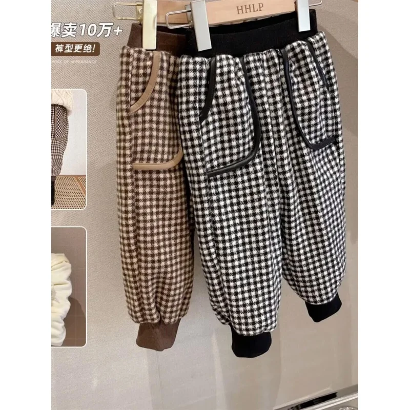 Girls Velvet Padded Casual Pants Fall and Winter Outer Wear 2023 New Children Fashionable Plaid Thickened Woolen Trousers Fashio
Girls Velvet Padded Casual Pants Fall and Winter Outer Wear 2023 New Children Fashionable Plaid Thickened Woolen Trousers Fashio