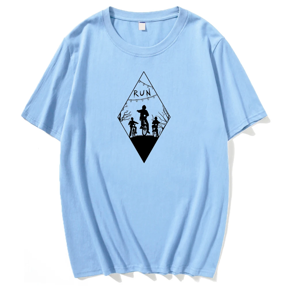 Модная хлопковая футболка для мужчин и женщин, футболки в стиле «очень странные дела», летние хлопковые топы в стиле Харадзюку, свободная фу... 
Модная хлопковая футболка для мужчин и женщин, футболки в стиле «очень странные дела», летние хлопковые топы в стиле Харадзюку, свободная фу...