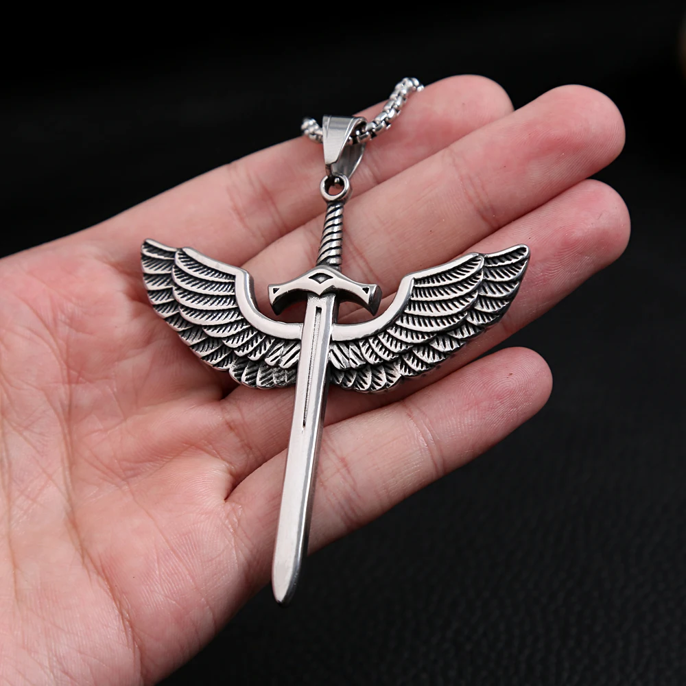 

Vintage Stainless Steel Angel Wings Pendant Necklace For Men Women Fashion Charm Cross Necklaces Amulet Jewelry Gifts Wholesale