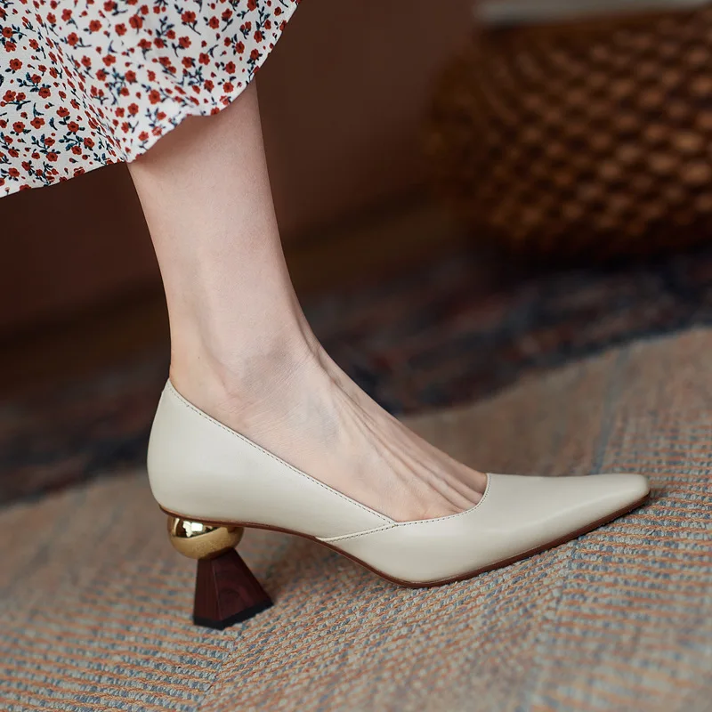 Female High Heels Women Thick Heel Shoes PU Pointed Solid Color Shaped Heel Non Slip Increase Women Leather High Heels
Female High Heels Women Thick Heel Shoes PU Pointed Solid Color Shaped Heel Non Slip Increase Women Leather High Heels