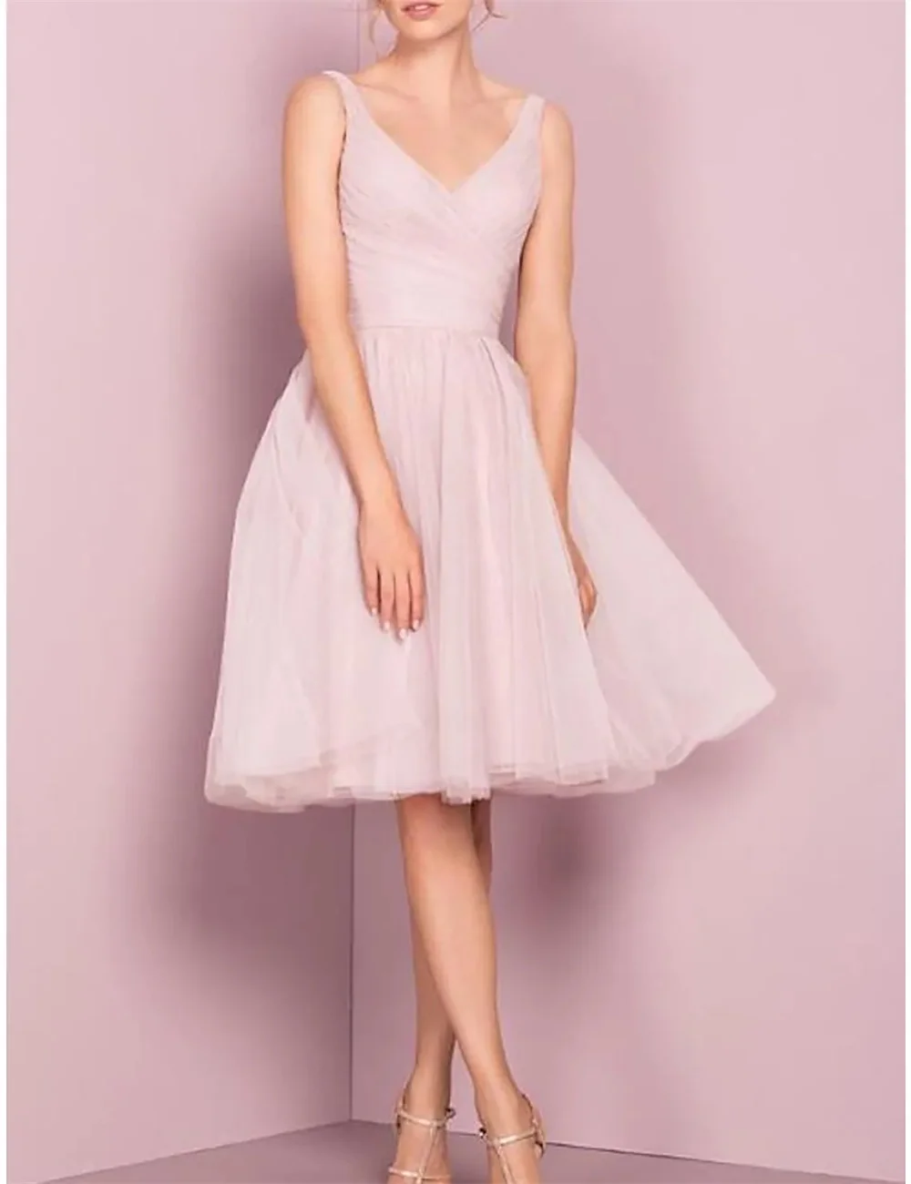 

Elegant Sexy A-Line Flirty Empire Homecoming Cocktail Party Dress V Neck Sleeveless Knee Length Tulle with Pleats 2023