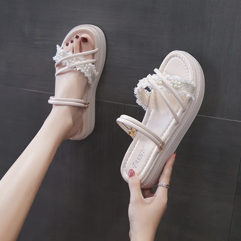 Med String Bead Slippers Soft Shoes For Girls Slides Fashion Slipers Women Platform Comfort Lady Luxury 2022 Summer Flat Scandal
Med String Bead Slippers Soft Shoes For Girls Slides Fashion Slipers Women Platform Comfort Lady Luxury 2022 Summer Flat Scandal