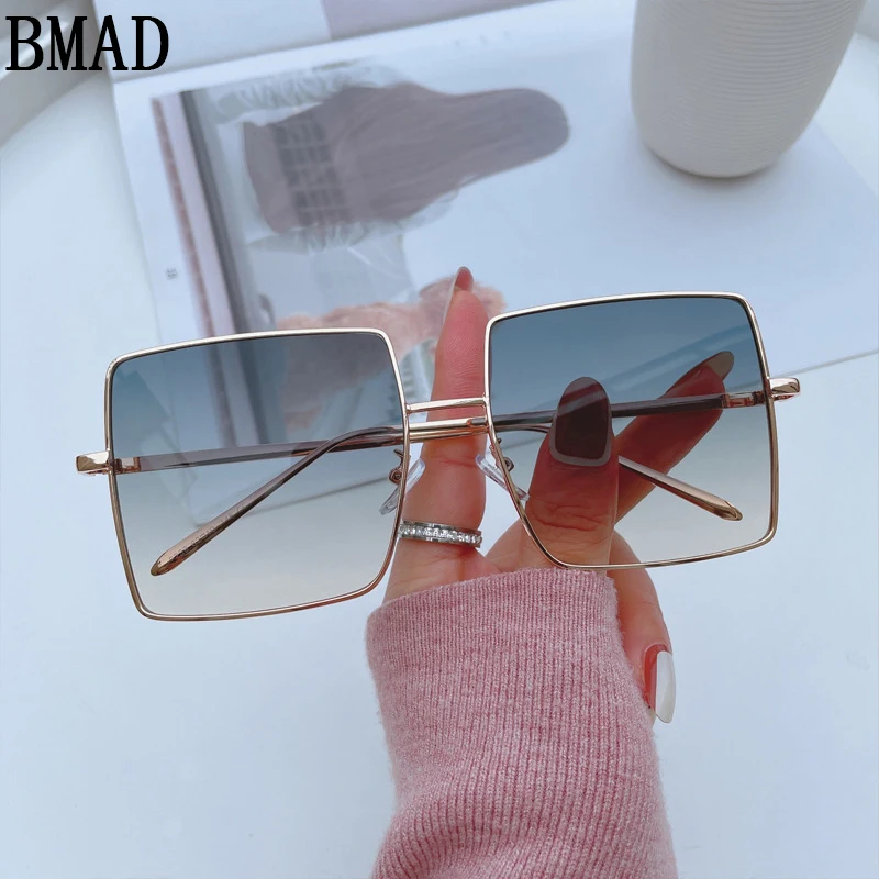 Green Square Sunglasses Women Fashion Glasses Luxury Vintage Sonnenbrille Damen Lunette De Soleil Femme Gafas De Sol Mujer Sun
Green Square Sunglasses Women Fashion Glasses Luxury Vintage Sonnenbrille Damen Lunette De Soleil Femme Gafas De Sol Mujer Sun