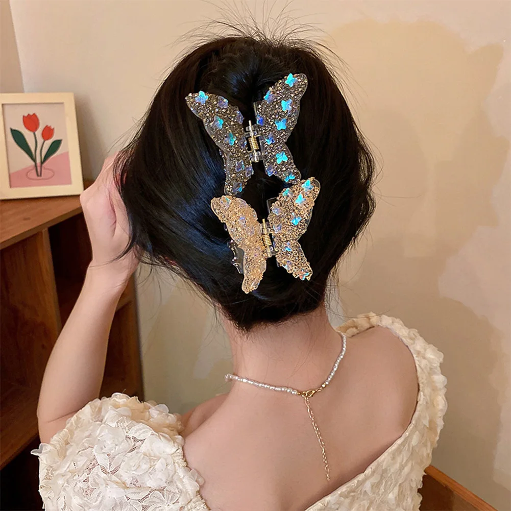 2022 Women Hair Claw Butterfly Hairpin Clips Rhinestone Shiny Hair Styling Tools Barrettes Women Girls Hair Accessories 
2022 Women Hair Claw Butterfly Hairpin Clips Rhinestone Shiny Hair Styling Tools Barrettes Women Girls Hair Accessories