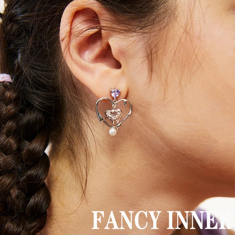 2022 New Drop Earring Heart Purple Rhinestones Pearl Sweet Original Hollow Metal Ear Accessories for Women Girls Jewelry
2022 New Drop Earring Heart Purple Rhinestones Pearl Sweet Original Hollow Metal Ear Accessories for Women Girls Jewelry