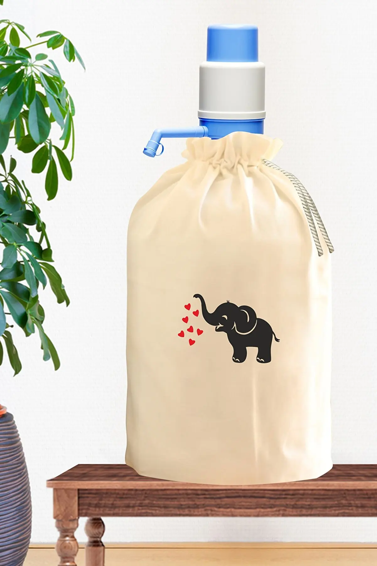 Чехол Carboy с принтом черного слона и сердца, стеклянный чехол с водяным кувшином, 2745495555
Чехол Carboy с принтом черного слона и сердца, стеклянный чехол с водяным кувшином, 2745495555