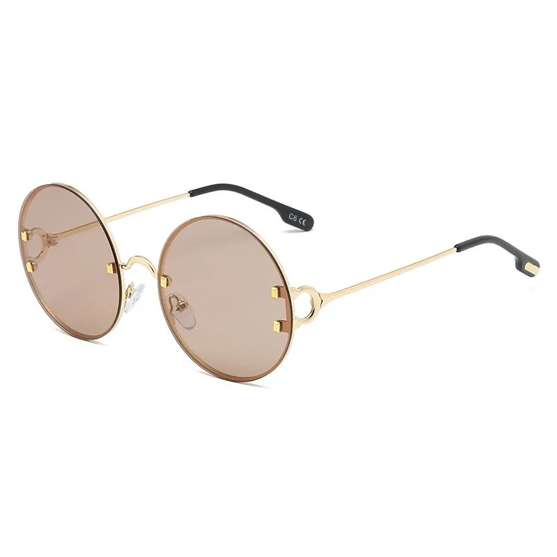 New Men's and Women's Polarized Sunglasses Personality Wild Fashion Anti-ultraviolet Sunglasses Outdoor Street Shooting Artifact
New Men's and Women's Polarized Sunglasses Personality Wild Fashion Anti-ultraviolet Sunglasses Outdoor Street Shooting Artifact