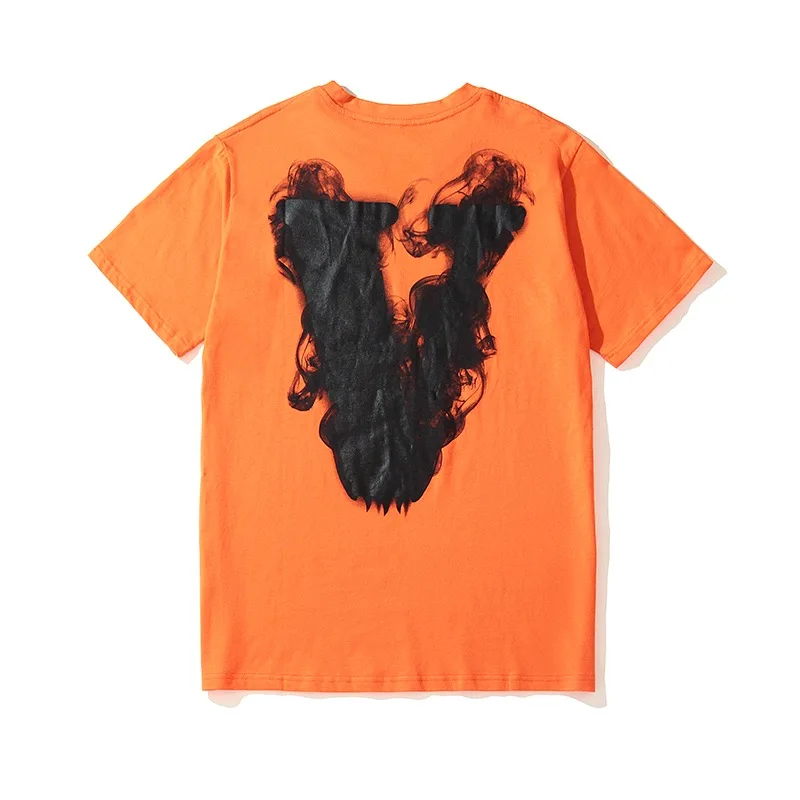 VLONE Men / Women Couples Casual Fashion Trend High Street Loose HIP-HOP100% Cotton V Letter Printed Round Neck T-Shirt 7760
VLONE Men / Women Couples Casual Fashion Trend High Street Loose HIP-HOP100% Cotton V Letter Printed Round Neck T-Shirt 7760