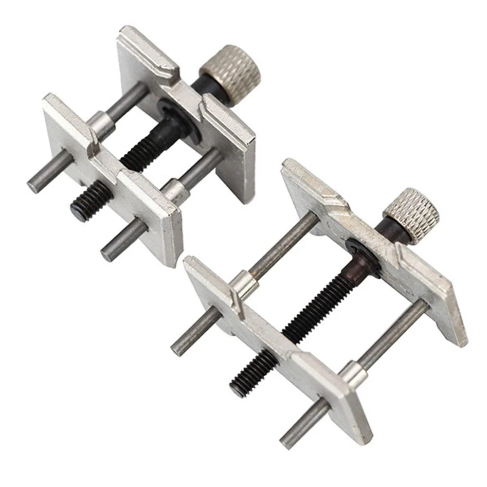 2pcs Metal Watch Movement Holder Fixed Base For Repair Maintence Watch Avoiding Scratches Repair Tool Securing Clamps
2pcs Metal Watch Movement Holder Fixed Base For Repair Maintence Watch Avoiding Scratches Repair Tool Securing Clamps
