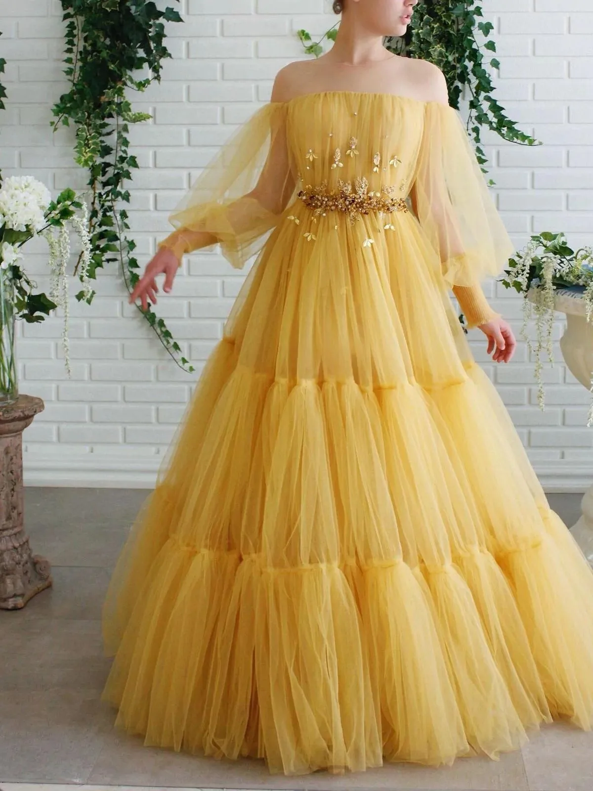 2022 Alicerb Ball Gown Prom Celebrity Dresses Elegant Puffy Dress Wedding Guest Prom Floor Length Tulle With Beading Appliques
2022 Alicerb Ball Gown Prom Celebrity Dresses Elegant Puffy Dress Wedding Guest Prom Floor Length Tulle With Beading Appliques