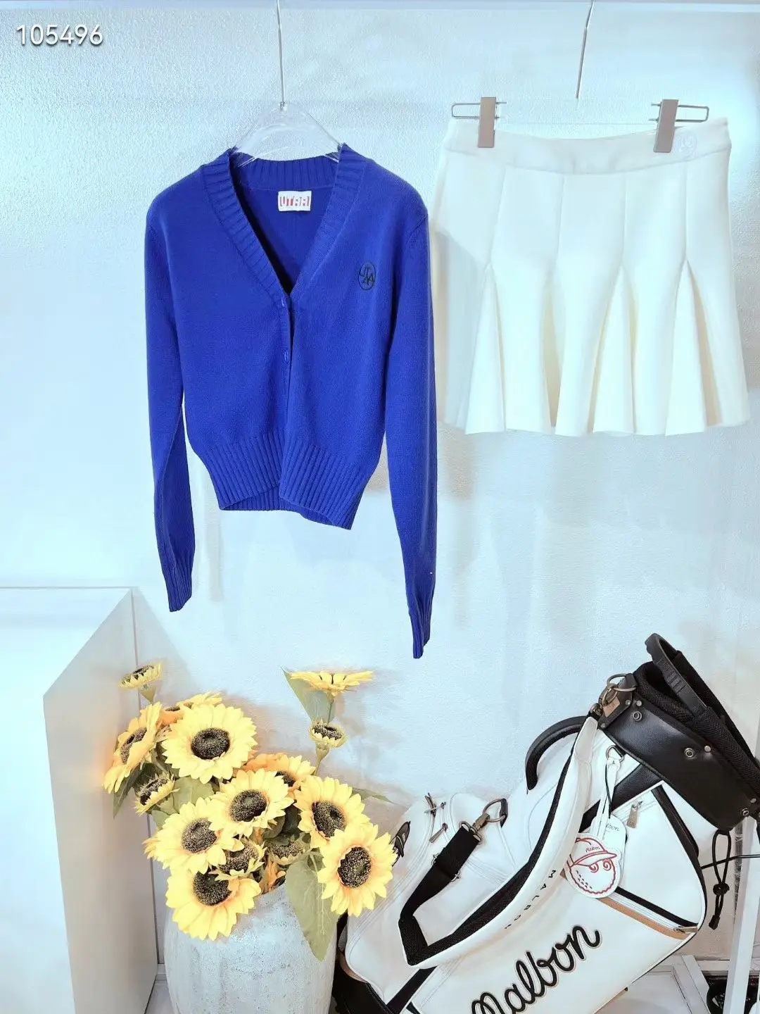 Golf Clothing Shirts Women's Autumn New Knitted Long Sleeves Round Neck Golf Top
Golf Clothing Shirts Women's Autumn New Knitted Long Sleeves Round Neck Golf Top