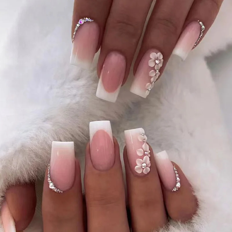 White Romantic Simple French Pure Desire To Wear Nail Pile Diamond Nail Enhancement Film European and American False Nail
White Romantic Simple French Pure Desire To Wear Nail Pile Diamond Nail Enhancement Film European and American False Nail