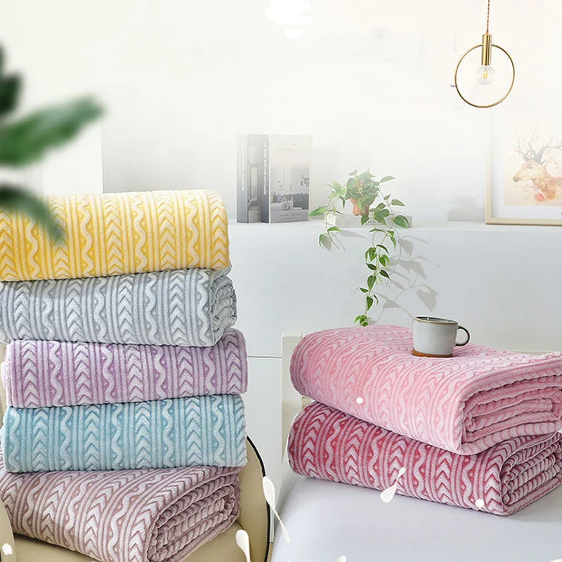 Super Warm Blanket Coral Fleece Blankets for Beds Summer Blankets Baby Throws Winter Warm Adult Bed Cover Bedspread on The Bed
Super Warm Blanket Coral Fleece Blankets for Beds Summer Blankets Baby Throws Winter Warm Adult Bed Cover Bedspread on The Bed