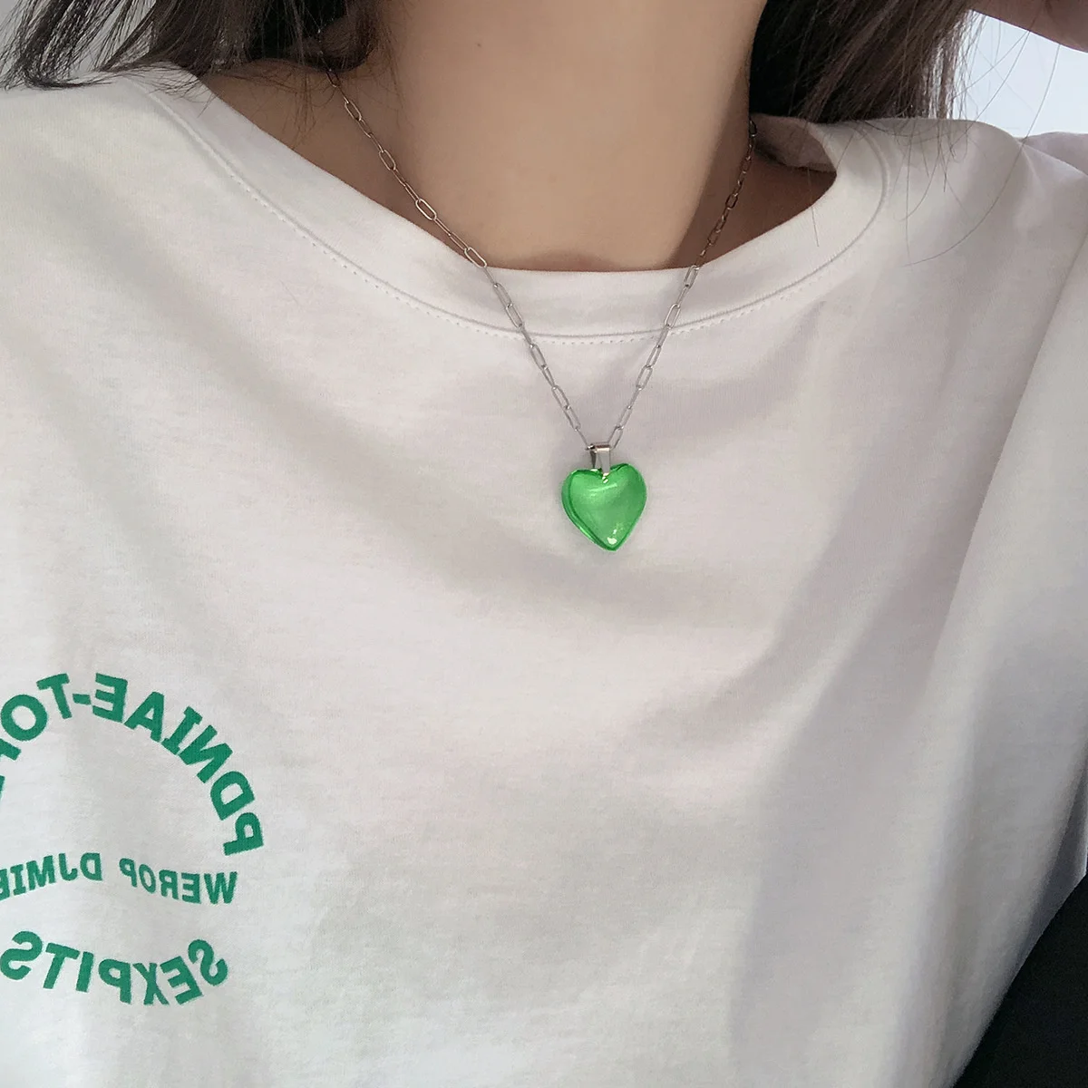 Clear Glass Green Love Titanium Steel Necklace for Women Couple Simple Jewelry Free Shipping
Clear Glass Green Love Titanium Steel Necklace for Women Couple Simple Jewelry Free Shipping