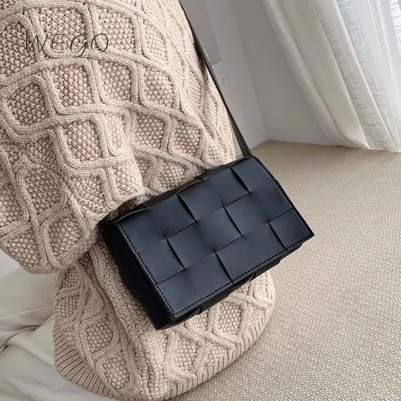 PU Shoulder Bags Women Bag Designer Knit Leather Shoulders handbag Womens Messenger PU Leather Woven Purses Handbags
PU Shoulder Bags Women Bag Designer Knit Leather Shoulders handbag Womens Messenger PU Leather Woven Purses Handbags