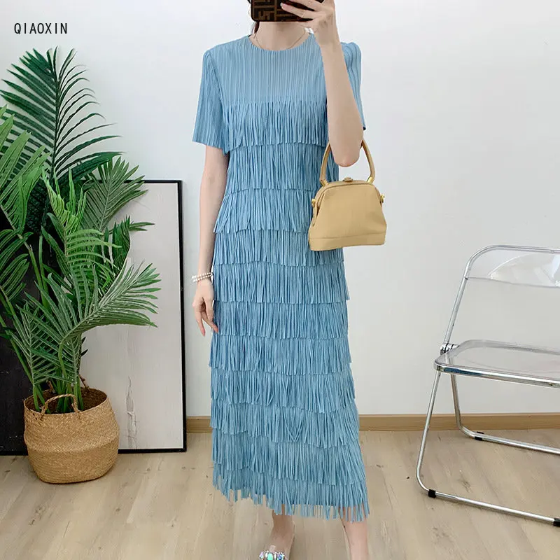 Fashion Designer Tassel Pleated Dress Round Neck Short Sleeve Elegant Dresses For Women 2023 New Summer Clothing
Fashion Designer Tassel Pleated Dress Round Neck Short Sleeve Elegant Dresses For Women 2023 New Summer Clothing