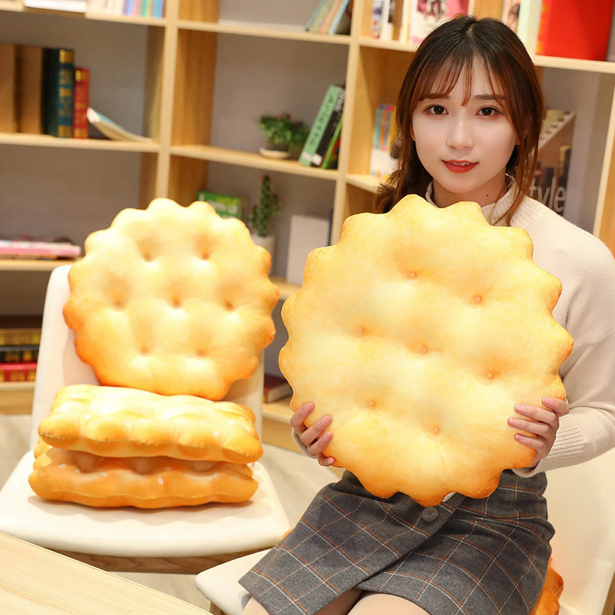 Circle Throw Pillow Pillow Creative Bolster Round Creative Bolster Pillow Simulated Biscuit Hugging Pillow
Circle Throw Pillow Pillow Creative Bolster Round Creative Bolster Pillow Simulated Biscuit Hugging Pillow