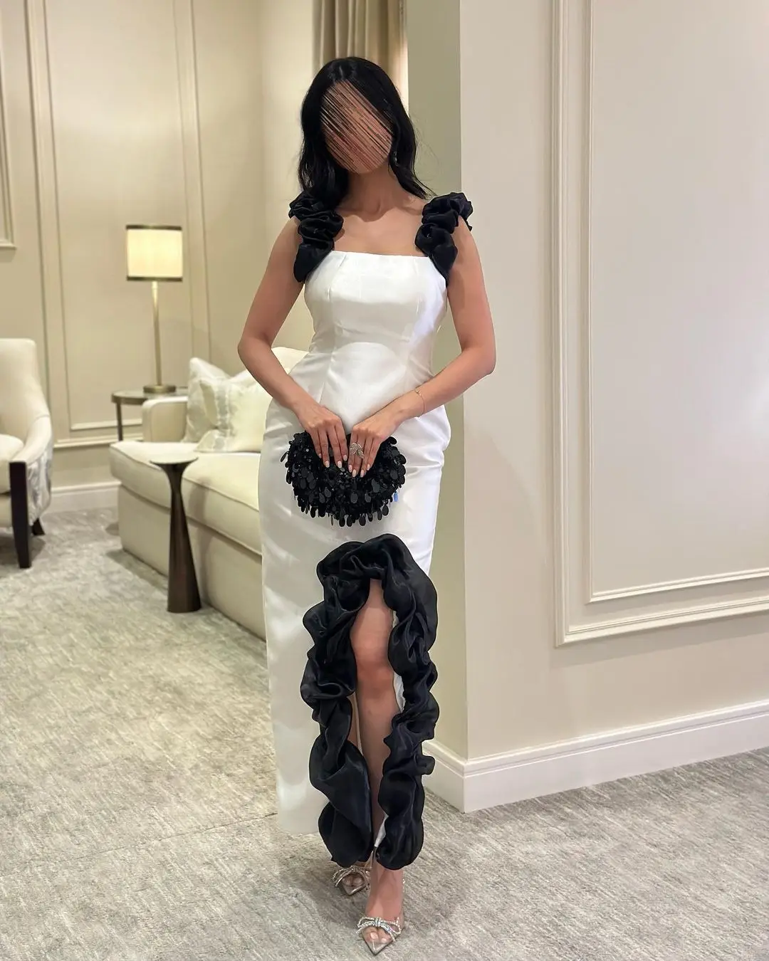 Saudi Arabia Women's Prom Dresses Mermaid Strapless Ivory Satin Backless Simple Party Dress Black Organza Evening Dress
Saudi Arabia Women's Prom Dresses Mermaid Strapless Ivory Satin Backless Simple Party Dress Black Organza Evening Dress