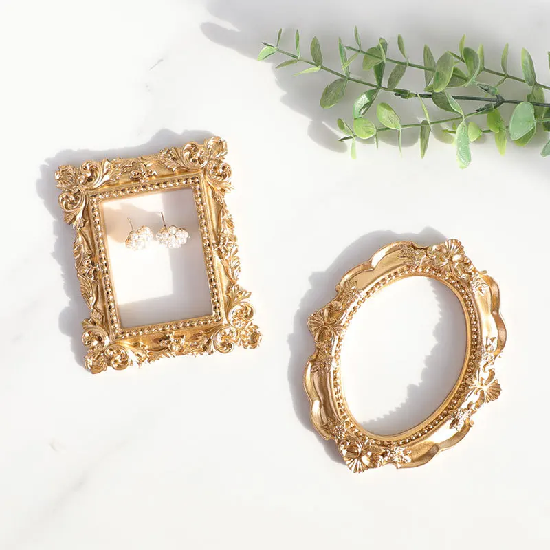 European Retro Pattern Silicone Pastry Mold DIY Square Oval Photo Frame Fondant Cake Decor Baking Tools Clay Plaster Resin Mould
European Retro Pattern Silicone Pastry Mold DIY Square Oval Photo Frame Fondant Cake Decor Baking Tools Clay Plaster Resin Mould