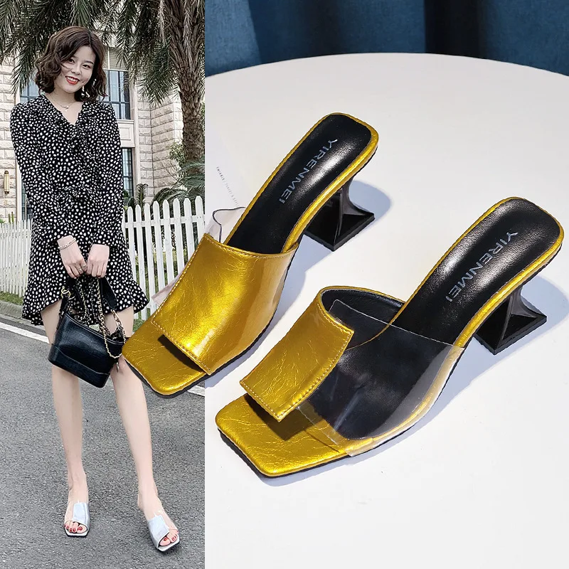 Wear Slippers Outside Female High Heels Summer 2023 New Korean Version of Casual Wear Soft Bottom Sandals
Wear Slippers Outside Female High Heels Summer 2023 New Korean Version of Casual Wear Soft Bottom Sandals