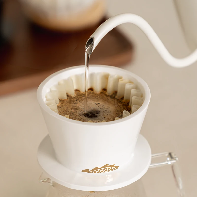 TIMEMORE B75 ceramic filter cup hand brewed coffee Golden dragon cup cake flat bottom filter cup household coffee utensils
TIMEMORE B75 ceramic filter cup hand brewed coffee Golden dragon cup cake flat bottom filter cup household coffee utensils