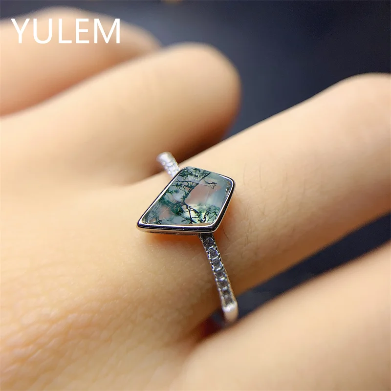 YULEM Natural Green Moss Agate Ring for Women Vintage Gemstone Rings 925 Sterling Silver Gold Plated Jewelry Accessories
YULEM Natural Green Moss Agate Ring for Women Vintage Gemstone Rings 925 Sterling Silver Gold Plated Jewelry Accessories