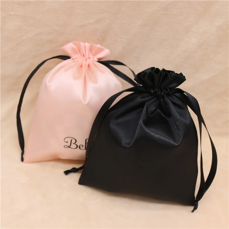 50P Custom Logo Drawstring Bag Jewelry Pouch Black Satin Gift Bag Wood Ear Pocket Hair Extensions Packaging Bags Manufacturer
50P Custom Logo Drawstring Bag Jewelry Pouch Black Satin Gift Bag Wood Ear Pocket Hair Extensions Packaging Bags Manufacturer