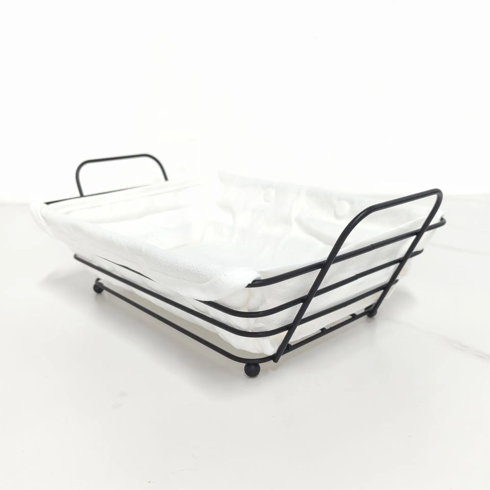 Корзина для хранения из кованого железа
Корзина для хранения из кованого железа