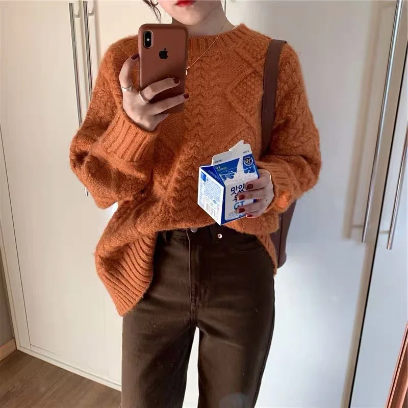 Autumn and Winter Coarse Wool Fried Dough Twist Thickened Sweater Women's Pullover Loose Wind Thickened Winter Coat Women
Autumn and Winter Coarse Wool Fried Dough Twist Thickened Sweater Women's Pullover Loose Wind Thickened Winter Coat Women