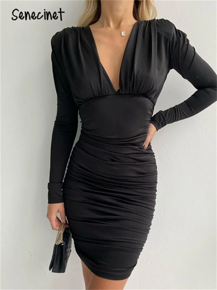 Elegant Bodycon Dress Mini Women Long Sleeve V Neck Solid Ruched Slim Party Dresses Summer New Fashion Sexy Dress 2022 
Elegant Bodycon Dress Mini Women Long Sleeve V Neck Solid Ruched Slim Party Dresses Summer New Fashion Sexy Dress 2022