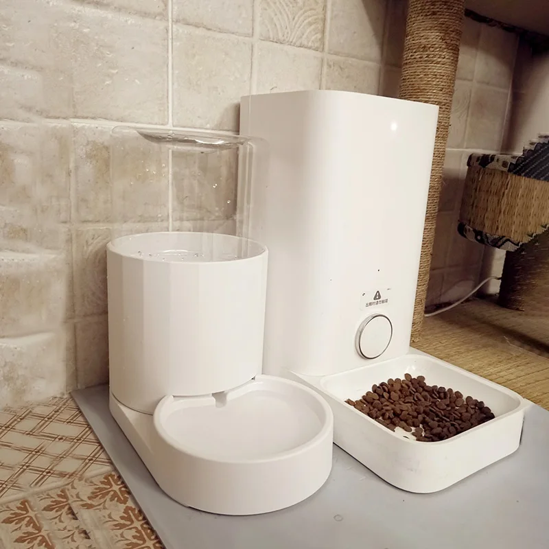 Automatic Pet Feeder Cats Pet Product Water Water Dispenser Cat Fountain Cat Drinking Comedero Gato Pet Food Dispenser QJJ60ZDWS
Automatic Pet Feeder Cats Pet Product Water Water Dispenser Cat Fountain Cat Drinking Comedero Gato Pet Food Dispenser QJJ60ZDWS