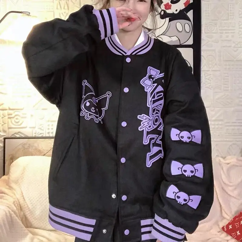 Kuromi Sanrio кавайная осенне-зимняя хлопковая утепленная фиолетовая свободная бейсбольная Одежда Женская куртка маленького размера
Kuromi Sanrio кавайная осенне-зимняя хлопковая утепленная фиолетовая свободная бейсбольная Одежда Женская куртка маленького размера