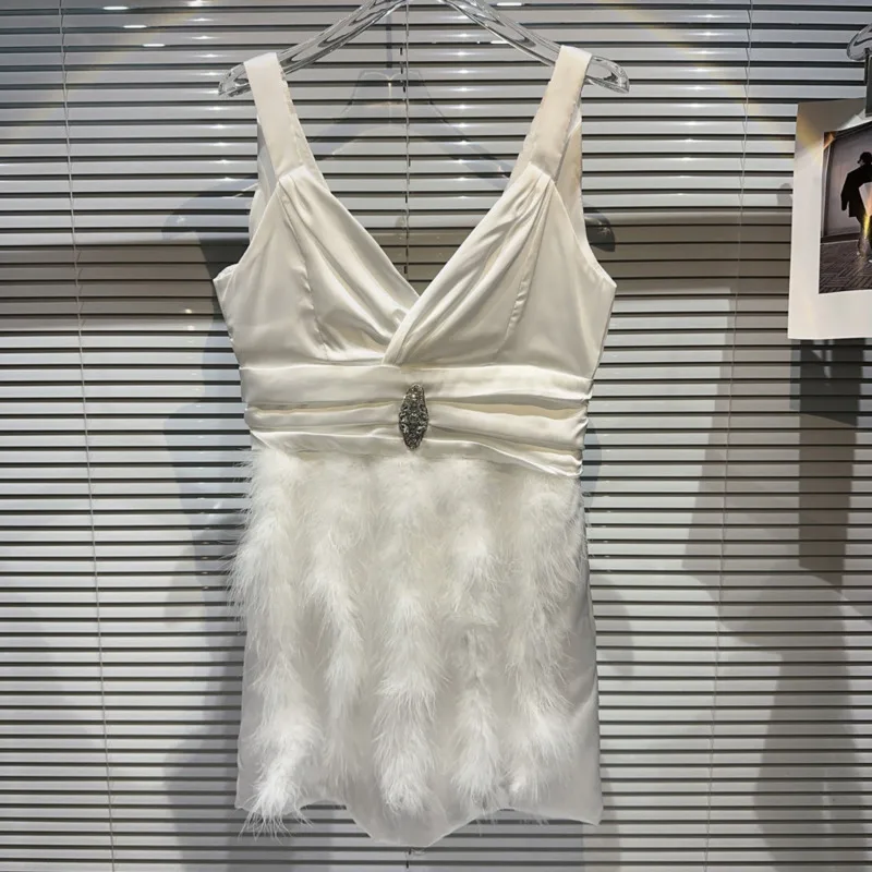 BORVEMAYS White Dress Knee-length Sexy Temperament Elegant Sleeveless Solid Color Feather Dresses 2023 Autumn New WZ3814
BORVEMAYS White Dress Knee-length Sexy Temperament Elegant Sleeveless Solid Color Feather Dresses 2023 Autumn New WZ3814