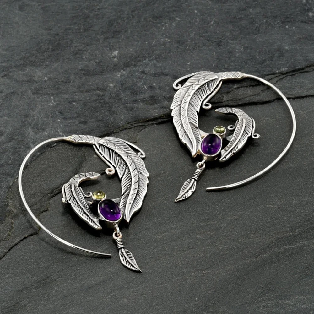 Vintage Ethnic Silver Color Geometric Spiral Feather Dangle Earrings for Women Oval Purple Yellow Stone Boho Earrings Jewelry
Vintage Ethnic Silver Color Geometric Spiral Feather Dangle Earrings for Women Oval Purple Yellow Stone Boho Earrings Jewelry
