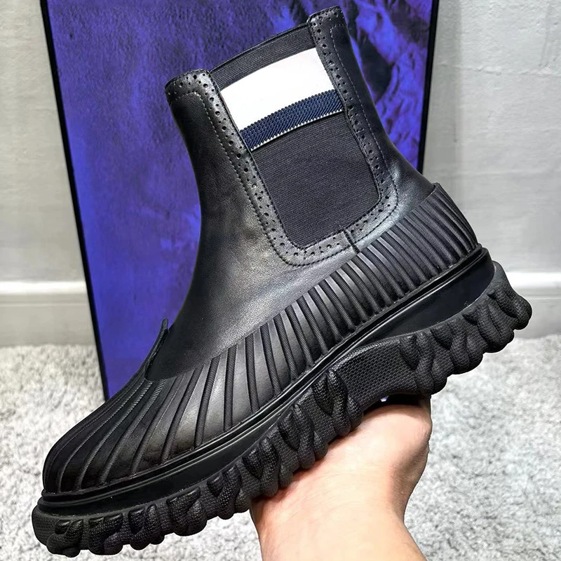Fashion Men Leather Boots Autumn New Striped Design Waterproof Thick Bottom Ankle Boots Round Toe Wear Resistant Male Shoes
Fashion Men Leather Boots Autumn New Striped Design Waterproof Thick Bottom Ankle Boots Round Toe Wear Resistant Male Shoes