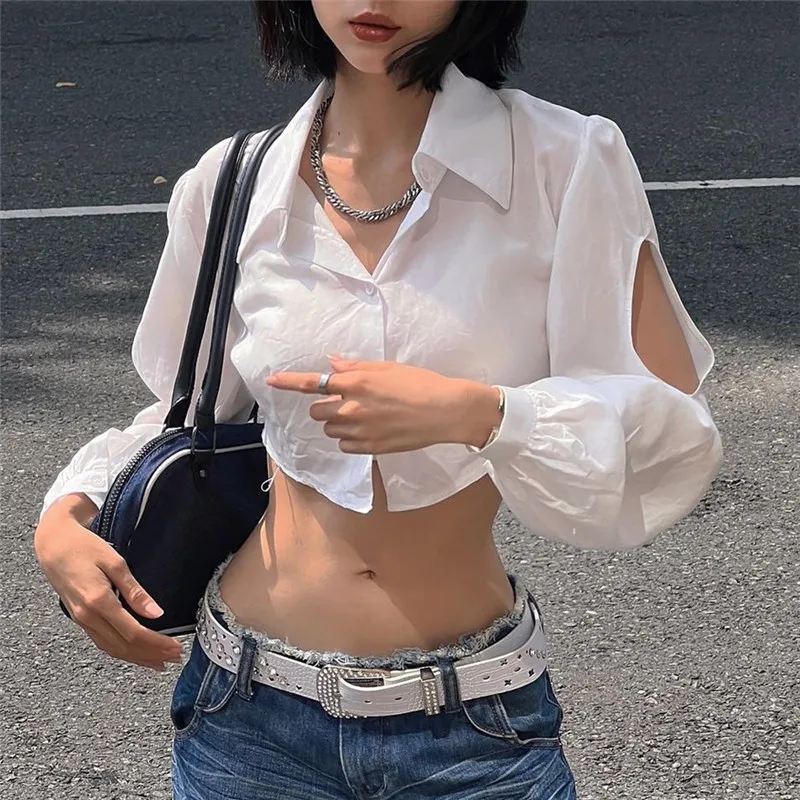 White Blouse Slim Fit Turndown Collar Short Shirt Long Sleeves Hollow Out Casual Crop Tops Fashion Button Ladies Blouses Autumn 
White Blouse Slim Fit Turndown Collar Short Shirt Long Sleeves Hollow Out Casual Crop Tops Fashion Button Ladies Blouses Autumn