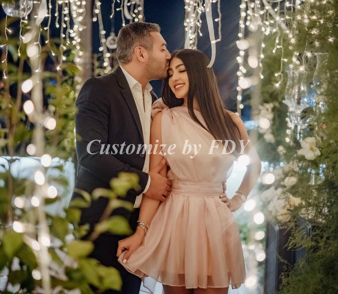 FDY Store One Shoulder Short Prom Dresses Mini Dress Dubai Women Simple Gowns Party Dress
FDY Store One Shoulder Short Prom Dresses Mini Dress Dubai Women Simple Gowns Party Dress