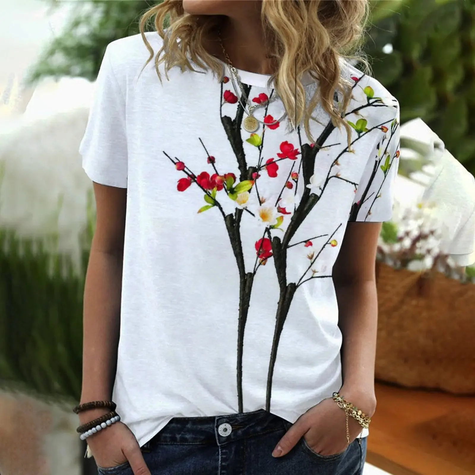 2022European and American foreign trade summer new dry flower pattern printing round neck short-sleeved T-shirt women's clothing
2022European and American foreign trade summer new dry flower pattern printing round neck short-sleeved T-shirt women's clothing
