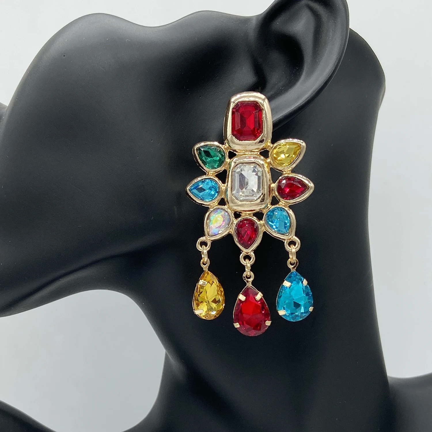 Trend Crystal Fashion Dangle Earrings For Women Wedding Exquisite Jewelry Wholesale Sunshine Jewelry Colorful Earring Oorbellen
Trend Crystal Fashion Dangle Earrings For Women Wedding Exquisite Jewelry Wholesale Sunshine Jewelry Colorful Earring Oorbellen