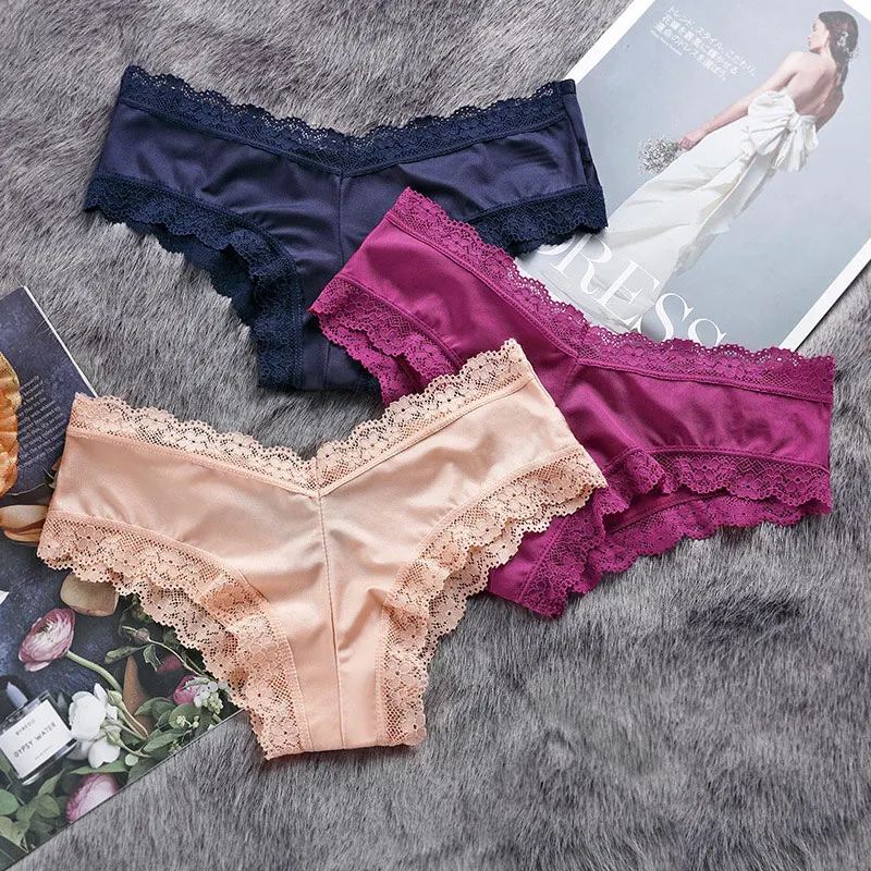 Seamless Women Panties Back Hollow Out Underwear Comfort Lace Briefs Low Rise Female Underpant Soft Lady Sexy Lingerie
Seamless Women Panties Back Hollow Out Underwear Comfort Lace Briefs Low Rise Female Underpant Soft Lady Sexy Lingerie