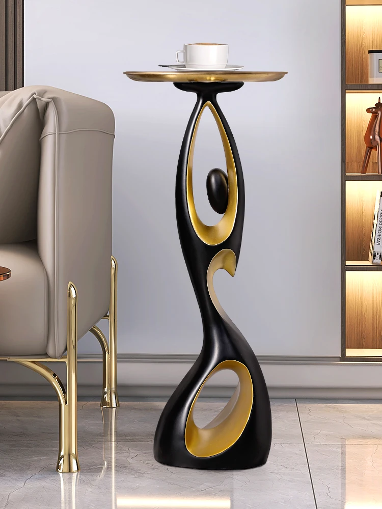 Luxury edge, small coffee table, simple modern corner, creative living room, sofa and side table.
Luxury edge, small coffee table, simple modern corner, creative living room, sofa and side table.