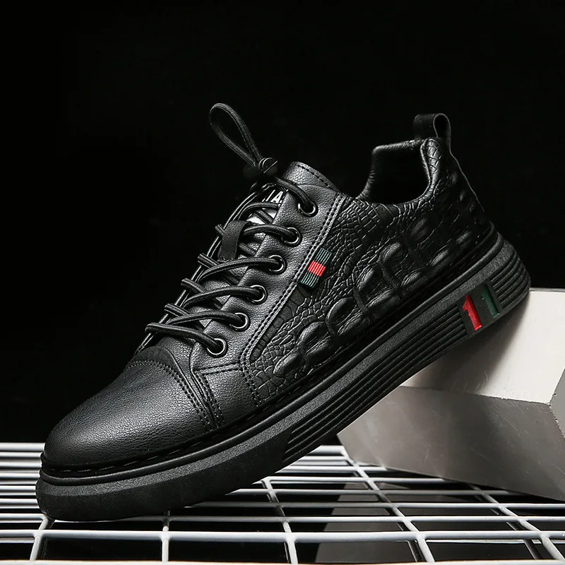 Men's British Style Designer Shoes Men's Leather Casual Shoes Elastic Band Outdoor Moccasins Men Loafers Sneakers Loafers Men
Men's British Style Designer Shoes Men's Leather Casual Shoes Elastic Band Outdoor Moccasins Men Loafers Sneakers Loafers Men