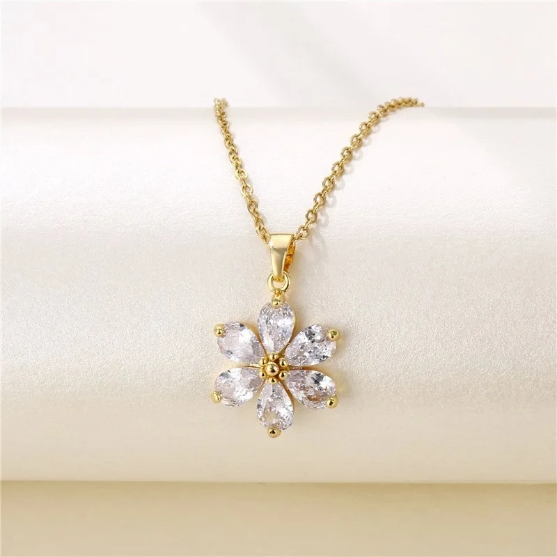 2022 New Stainless Steel Necklace Crystal Clavicle Chain Pendant Flower Jewelry Simple Geometric Zircon Necklace for Women
2022 New Stainless Steel Necklace Crystal Clavicle Chain Pendant Flower Jewelry Simple Geometric Zircon Necklace for Women