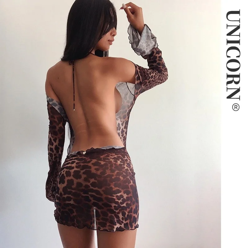 Leopard Print Backless Dress Women Long Sleeve Mesh Sheer Dress Spring Halter Transparent Club Sexy Dress Women Vestidos Sissy
Leopard Print Backless Dress Women Long Sleeve Mesh Sheer Dress Spring Halter Transparent Club Sexy Dress Women Vestidos Sissy