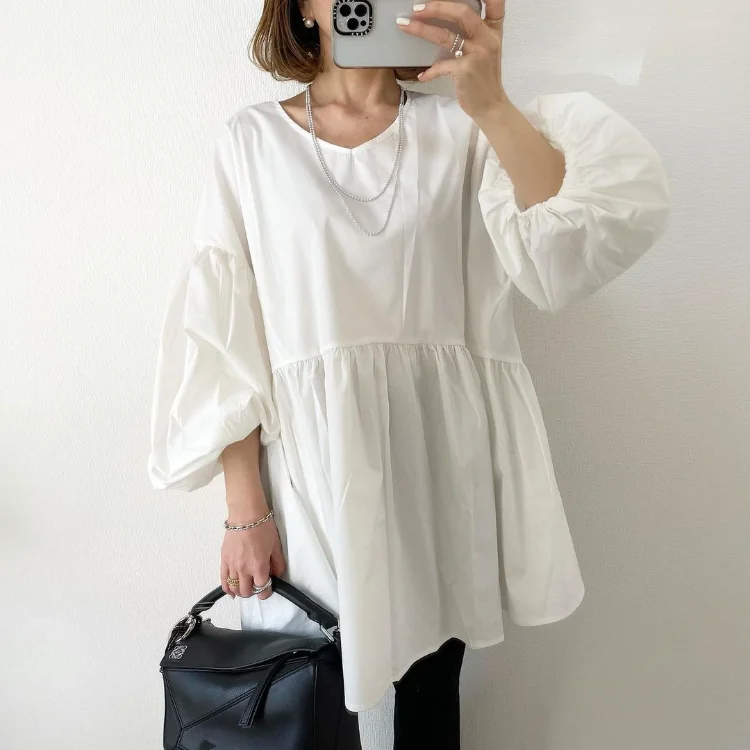 Japanese ruffles Pleated Shirts Sweet O-neck Woman Blouses Casual Loose Fashion All Match Full Lantern Sleeve Chic Tops Femme
Japanese ruffles Pleated Shirts Sweet O-neck Woman Blouses Casual Loose Fashion All Match Full Lantern Sleeve Chic Tops Femme
