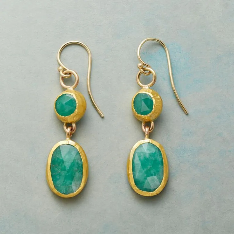 Gorgeous Round Inlaid Green Stones Hook Earrings Fashion Gold Color Party Drop Dangle Earrings for Women Jewelry
Gorgeous Round Inlaid Green Stones Hook Earrings Fashion Gold Color Party Drop Dangle Earrings for Women Jewelry