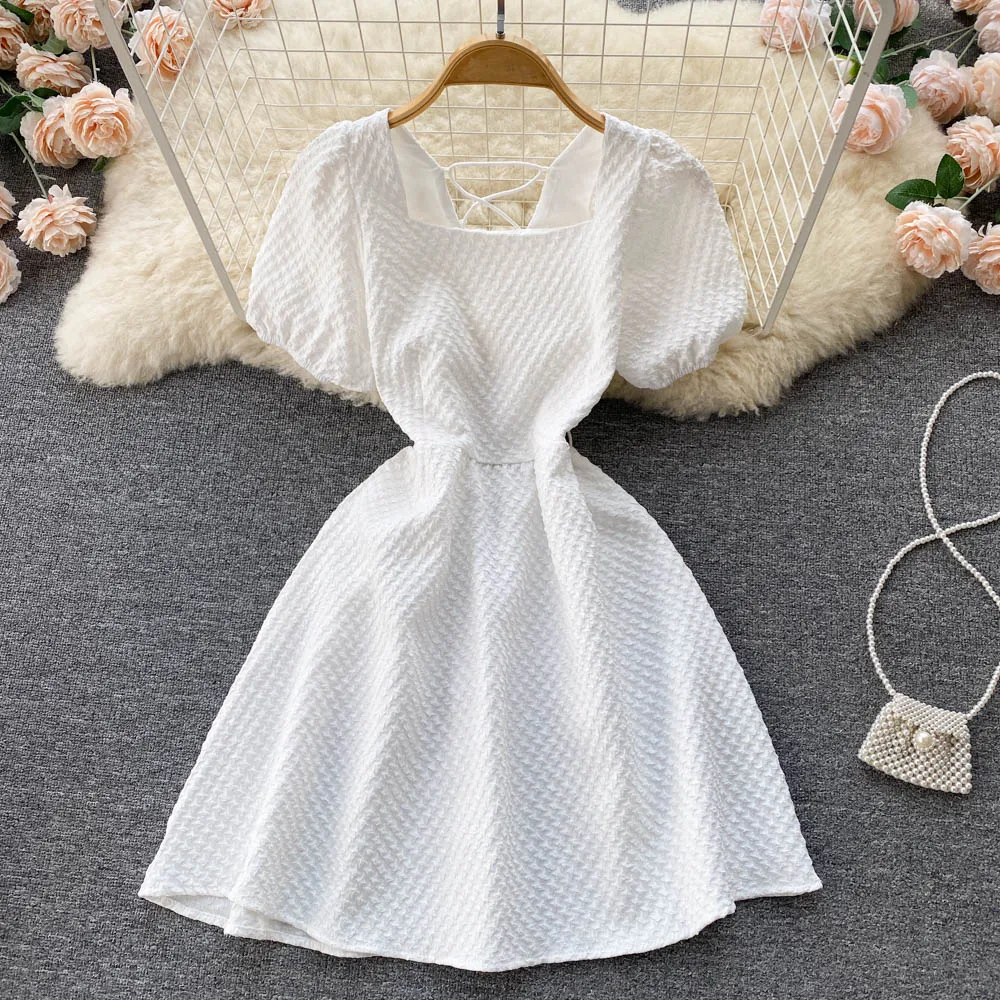 2022 Summer New Jacquard Waist Waist Slim Temperament Short Sleeve Hepburn French Style Waist Puffy Princess Skirt Trendy
2022 Summer New Jacquard Waist Waist Slim Temperament Short Sleeve Hepburn French Style Waist Puffy Princess Skirt Trendy