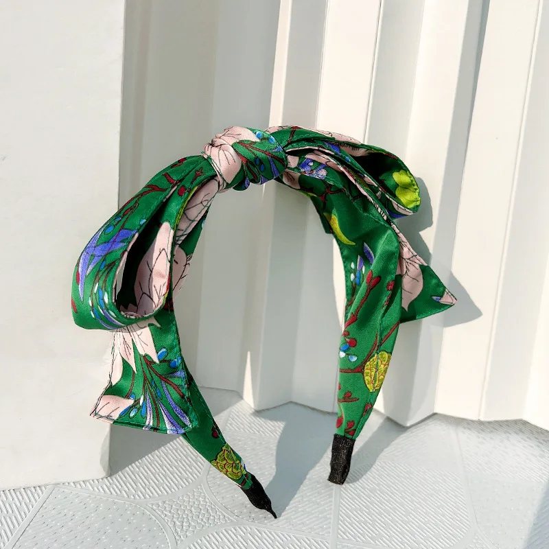 Green Flowers Print Bow Headband Outdoor Headwear Bowknot Hairband Handmade Bow Snap Clip Ponytail Hair Accessories Hair Clips
Green Flowers Print Bow Headband Outdoor Headwear Bowknot Hairband Handmade Bow Snap Clip Ponytail Hair Accessories Hair Clips