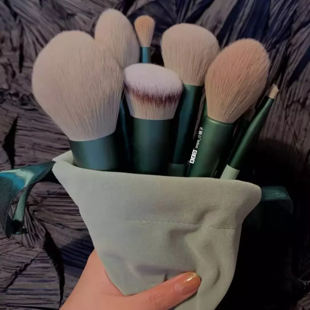 NEW2023 PCS Makeup Brush Set Women Cosmetic Powder Eye Shadow Foundation Blush Blending Beauty Make Up Tool
NEW2023 PCS Makeup Brush Set Women Cosmetic Powder Eye Shadow Foundation Blush Blending Beauty Make Up Tool